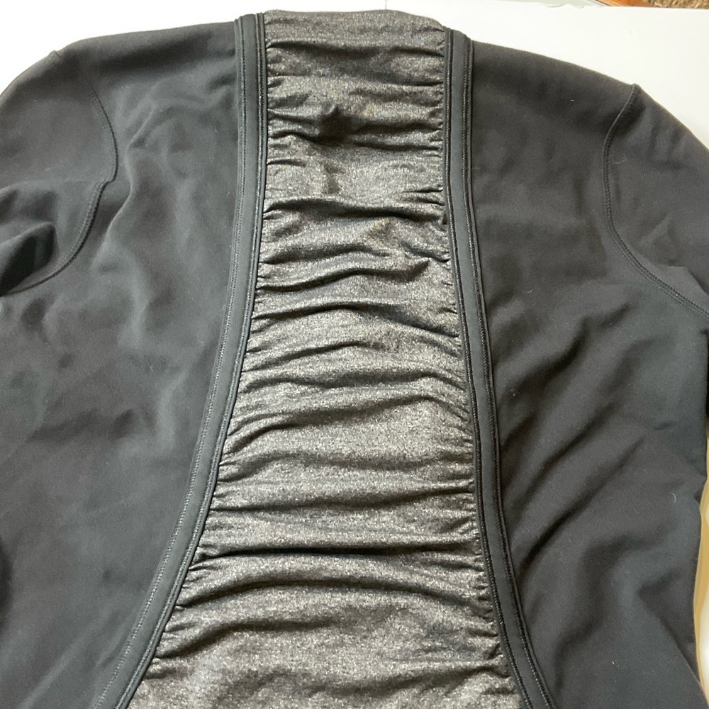 Lululemon Pure Balance Jacket
Black ruching black grey heathered - Picture 10 of 15